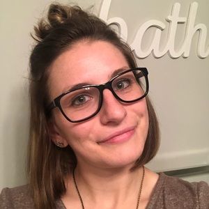 Meet your Posher, Kara